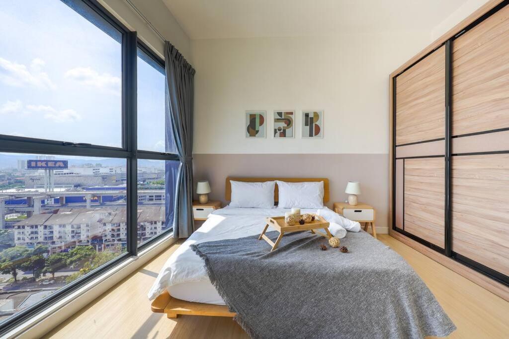 Modern Haven Premium Amenities 2 3 Beds Kuala Lumpur