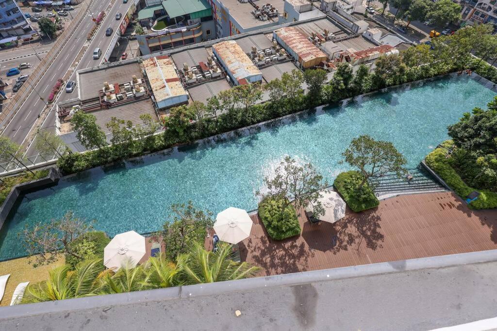Modern Haven Premium Amenities 2 3 Beds