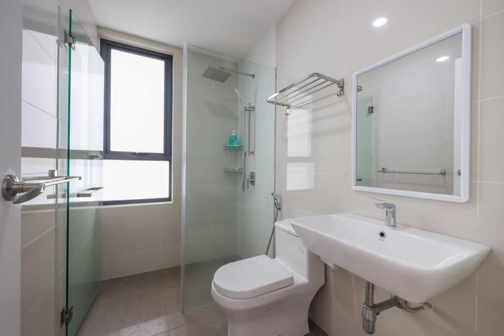 Modern Haven Premium Amenities 2 3 Beds