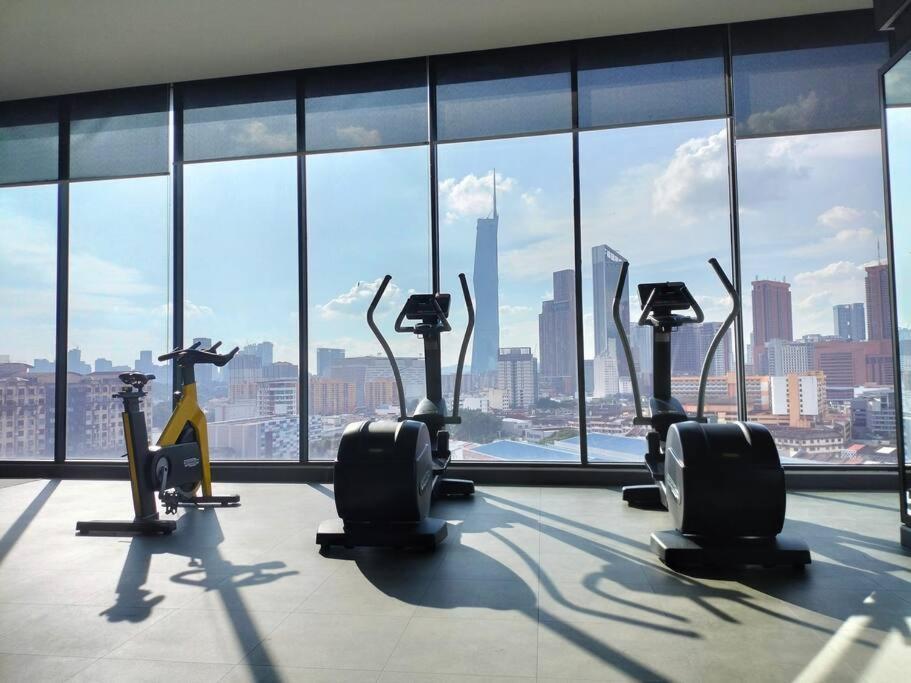 Apartemen Modern Haven Premium Amenities 2 3 Beds *