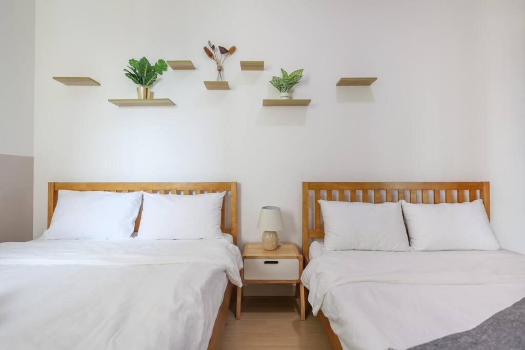 Modern Haven Premium Amenities 2 3 Beds Apartemen *