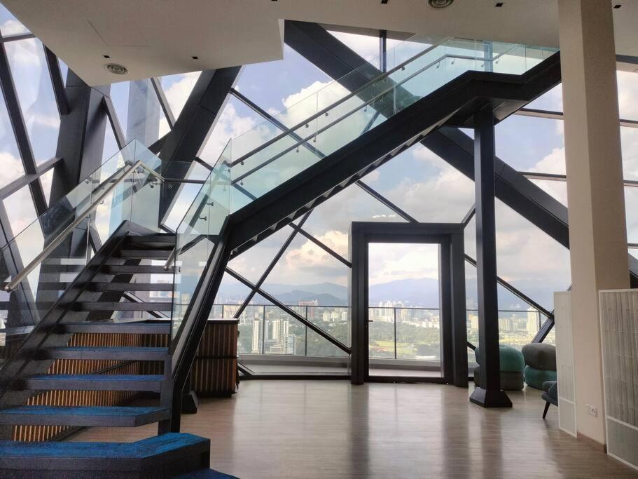 Apartemen Modern Haven Premium Amenities 2 3 Beds